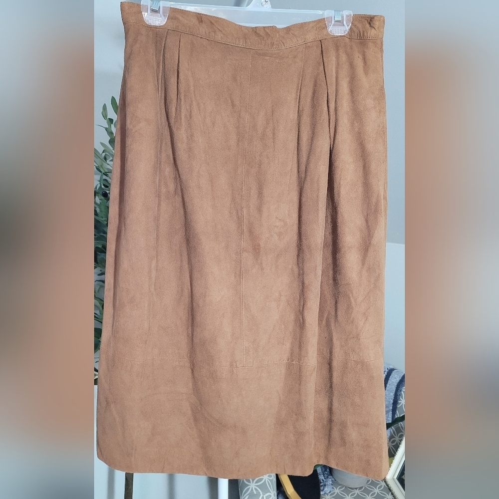 CARLISLE Suede Aline Skirt in Chestnut With Boxpleat Size 14 Vintage